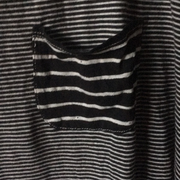 ABERCROMBIE SHIRT - Picture 2 of 3